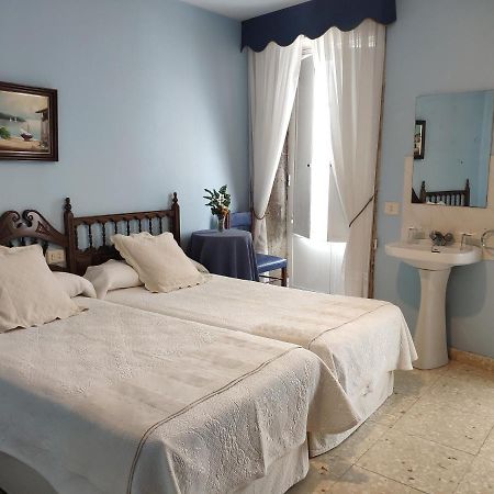 Pension Pura Cuntis Екстер'єр фото