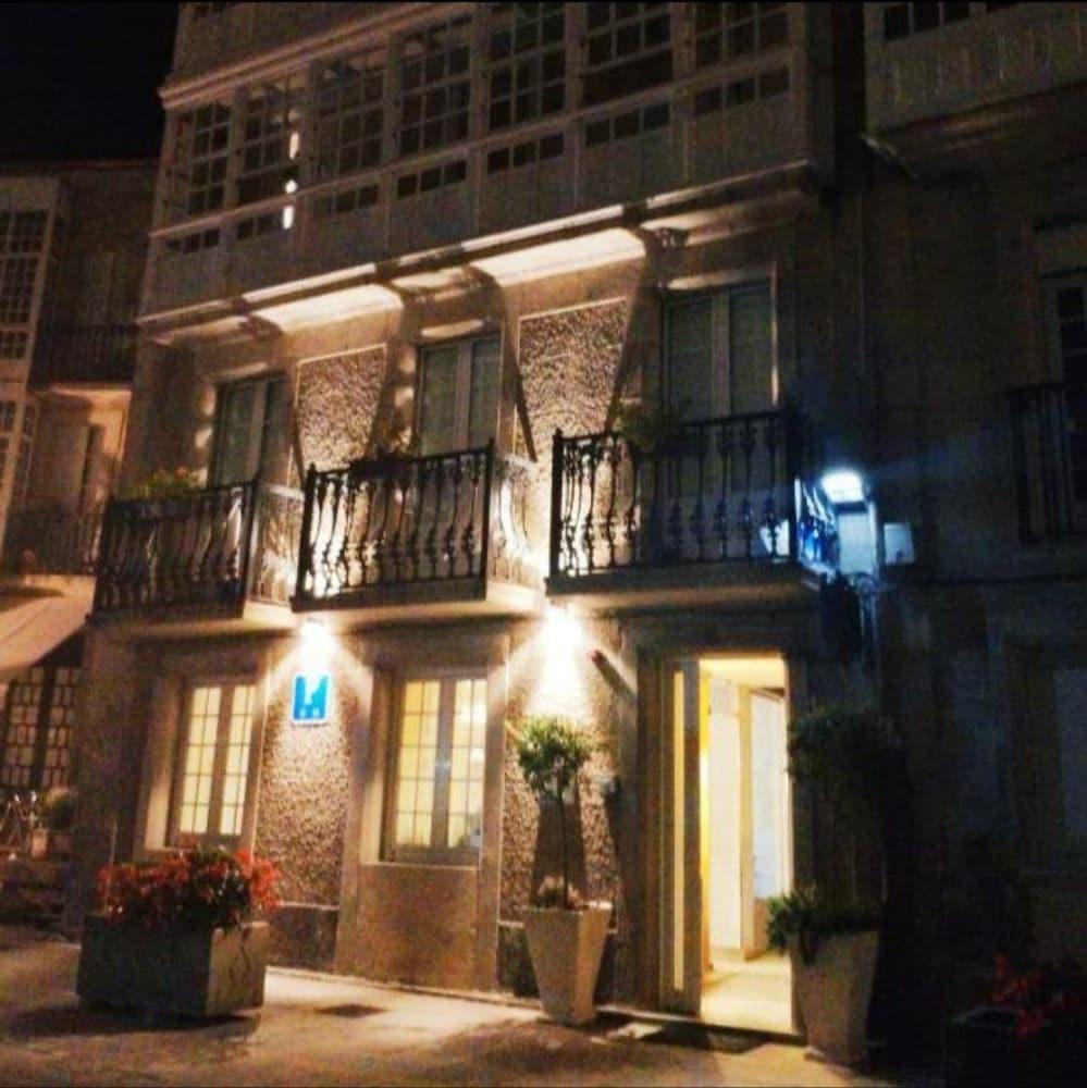 Pension Pura Cuntis Екстер'єр фото